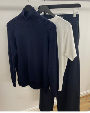 Cable Sleeve Jumper